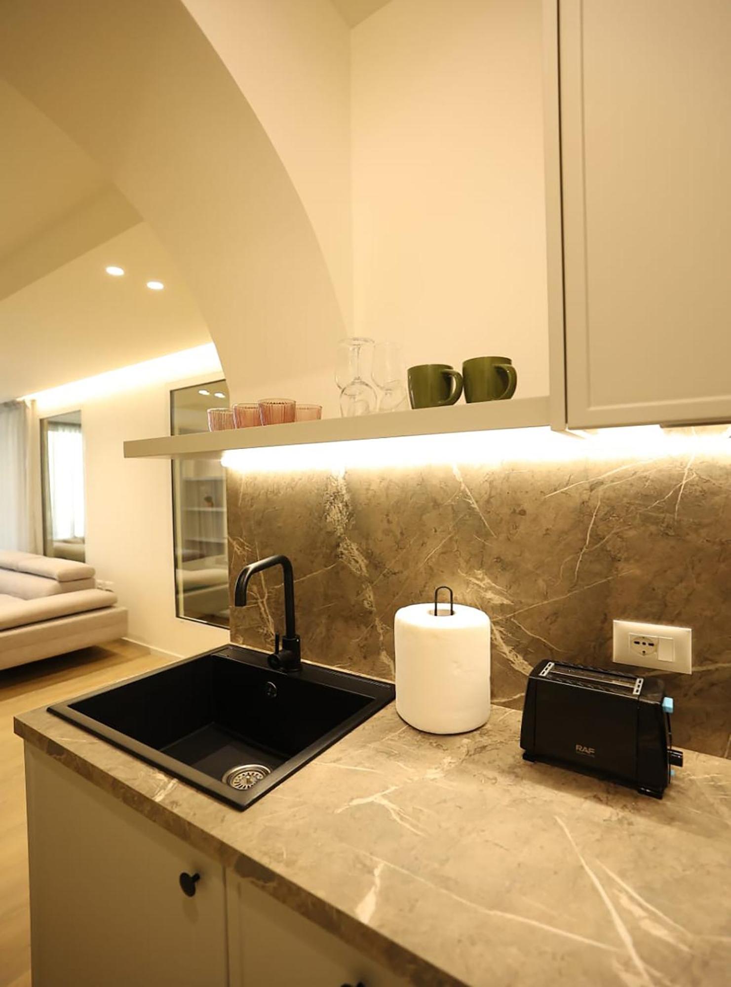 Arkle Apartment 4 地拉那 外观 照片