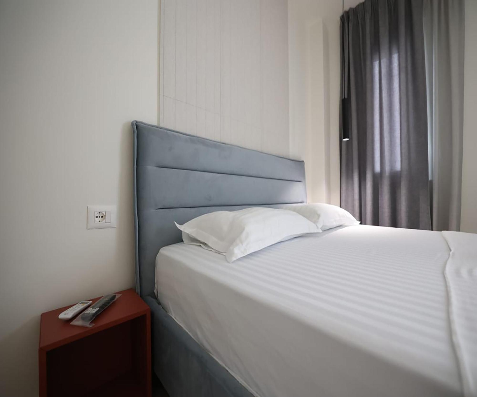 Arkle Apartment 4 地拉那 外观 照片